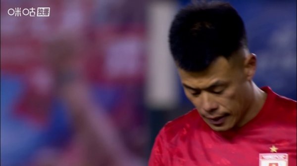 悲情!亚泰垫底靠近左迁,37岁谭龙个东说念主中超200场赛后心计凝重